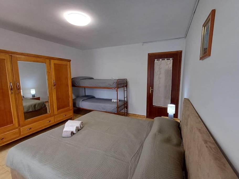 شقة Casa Vacanza Leonardo Chambave المظهر الخارجي الصورة